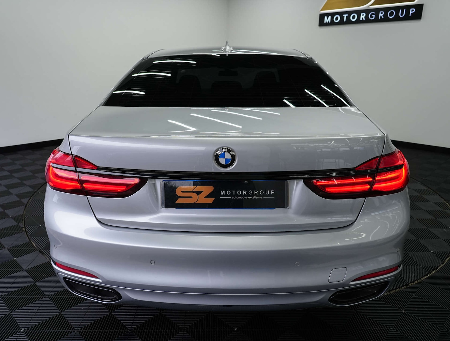 Used BMW 7 Series 2017 for sale - 77917760: Photo 12