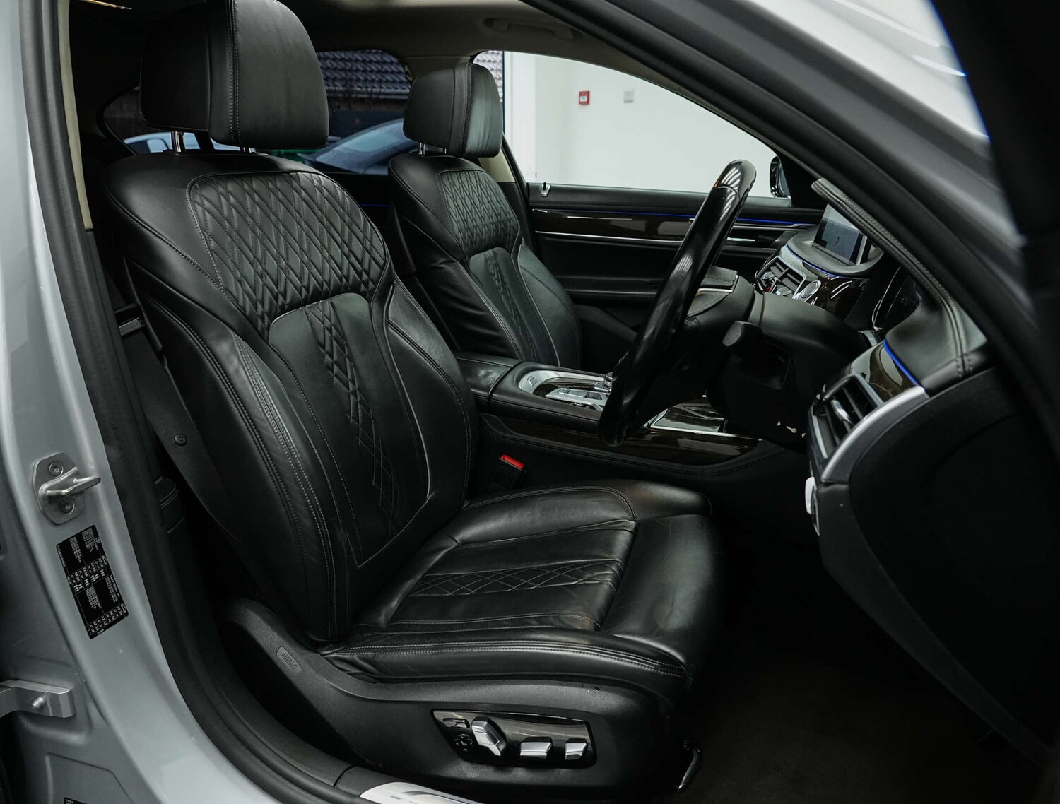 Used BMW 7 Series 2017 for sale - 77917760: Photo 14