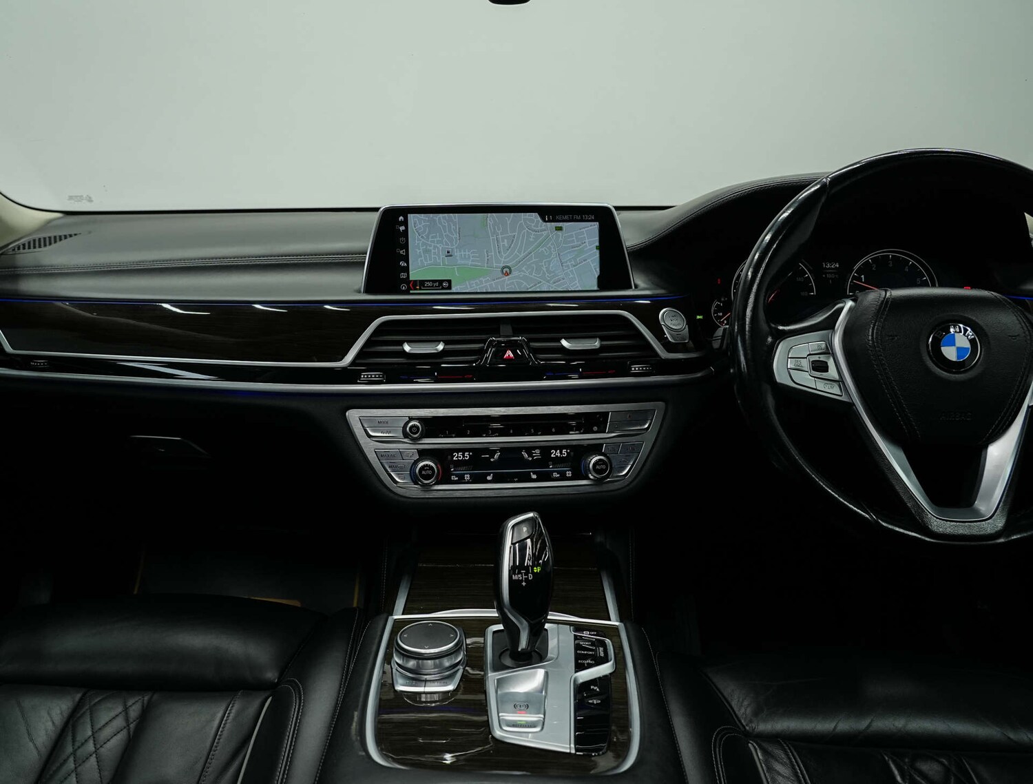 Used BMW 7 Series 2017 for sale - 77917760: Photo 24