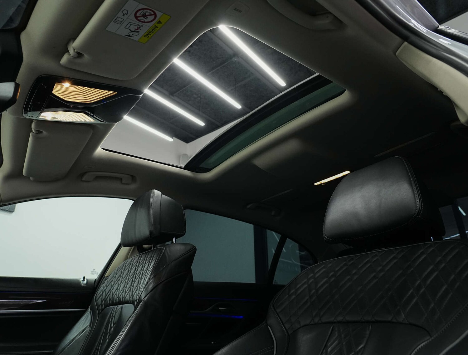 Used BMW 7 Series 2017 for sale - 77917760: Photo 34