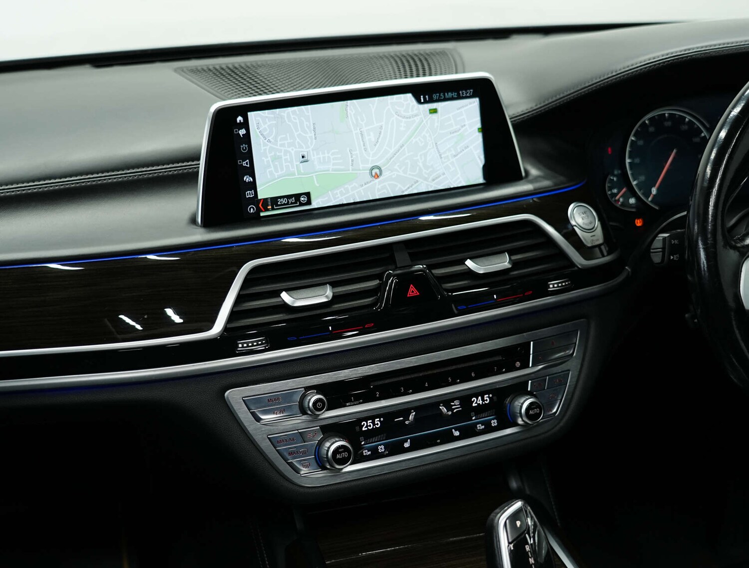 Used BMW 7 Series 2017 for sale - 77917760: Photo 42