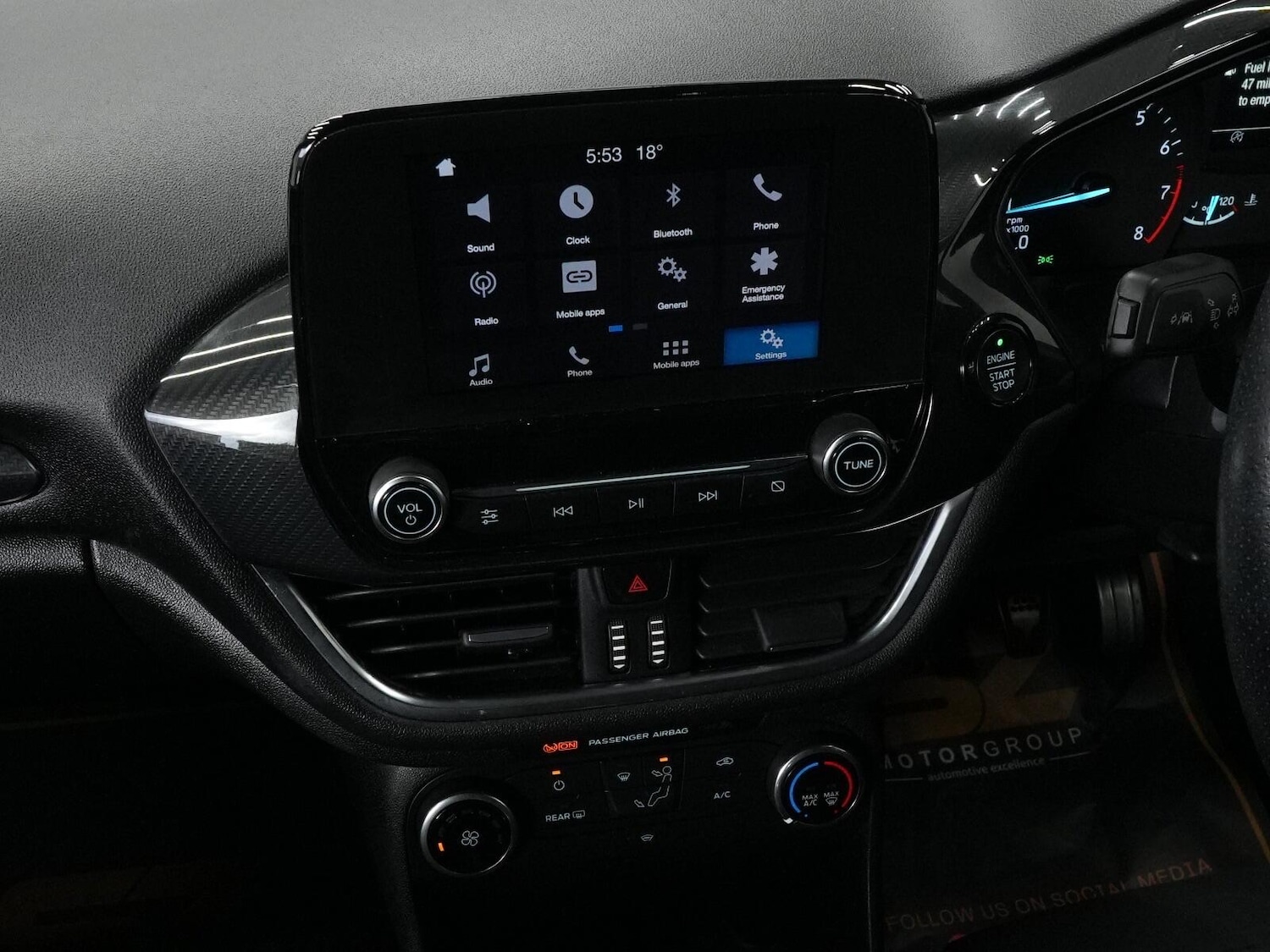 Vehicle 29