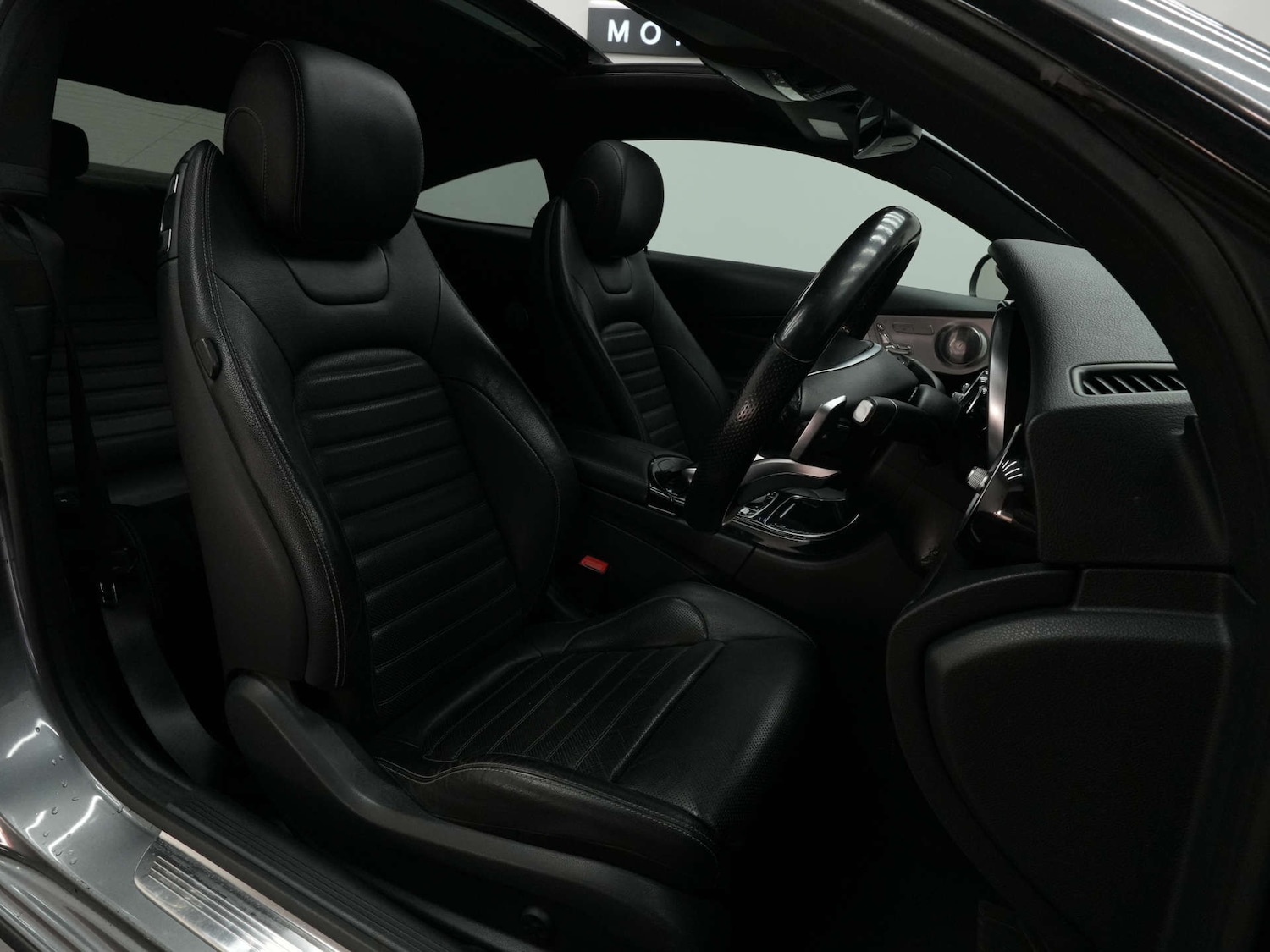 Used Mercedes-Benz C Class 2017 for sale - 77357554: Photo 15