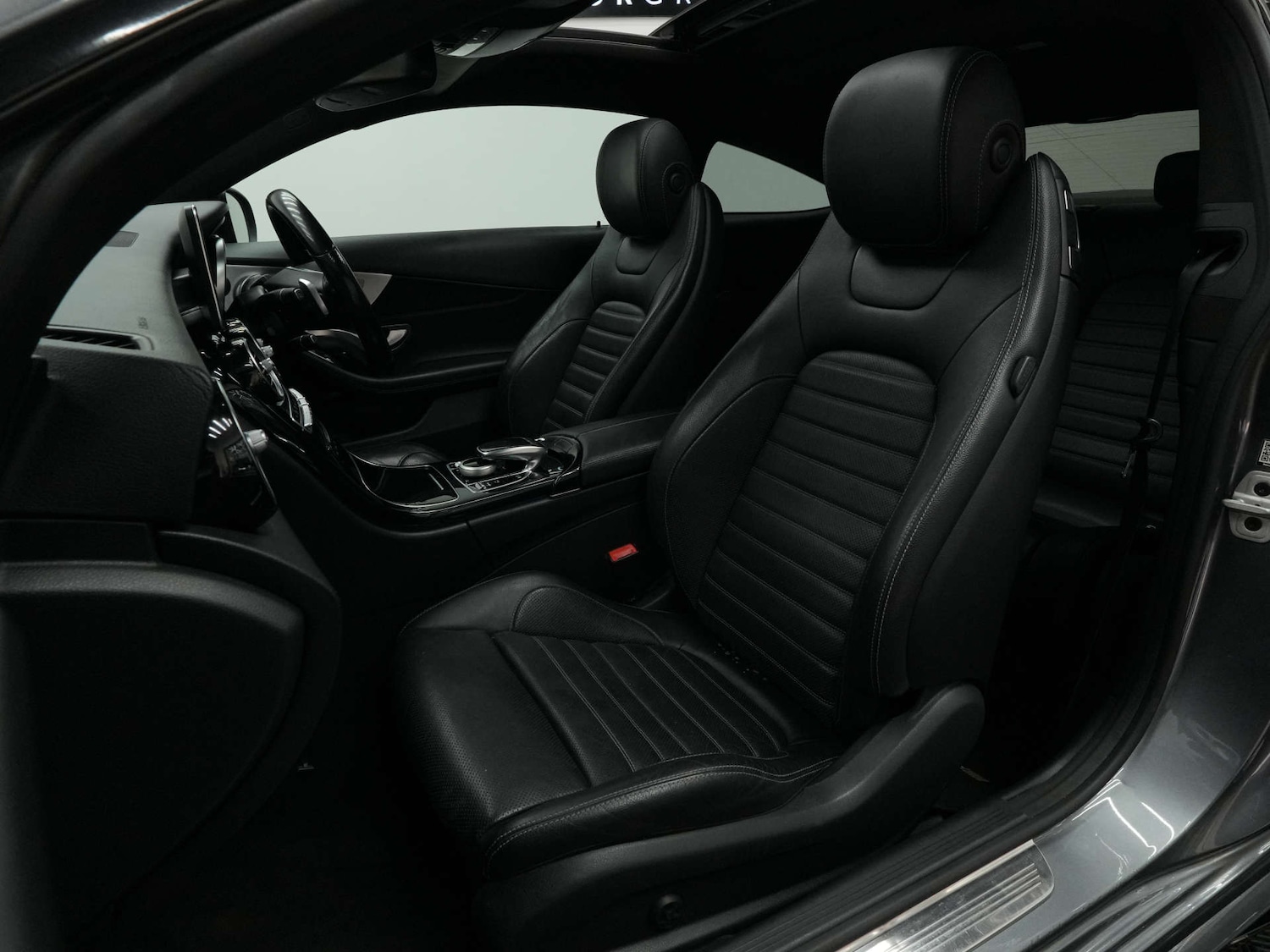 Used Mercedes-Benz C Class 2017 for sale - 77357554: Photo 16