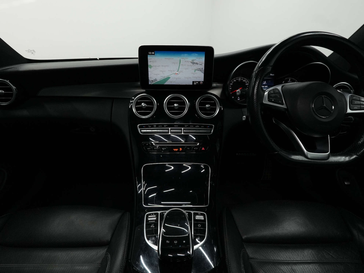 Used Mercedes-Benz C Class 2017 for sale - 77357554: Photo 25