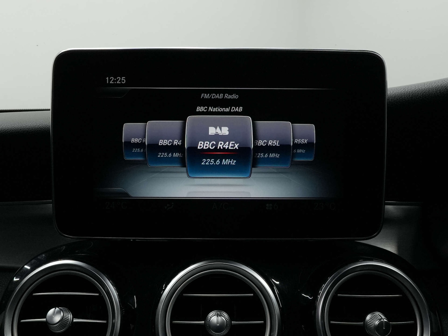 Used Mercedes-Benz C Class 2017 for sale - 77357554: Photo 51