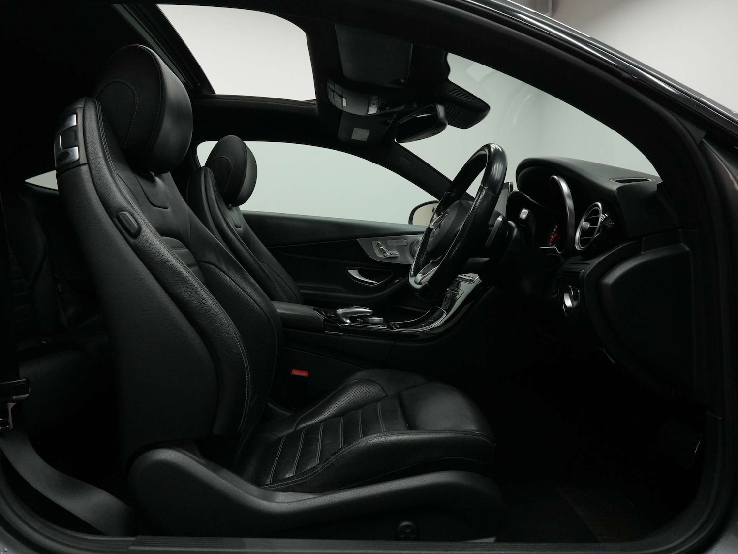 Used Mercedes-Benz C Class 2017 for sale - 77357554: Photo 66