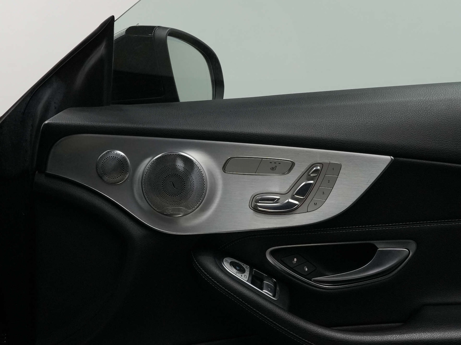 Used Mercedes-Benz C Class 2017 for sale - 77357554: Photo 68