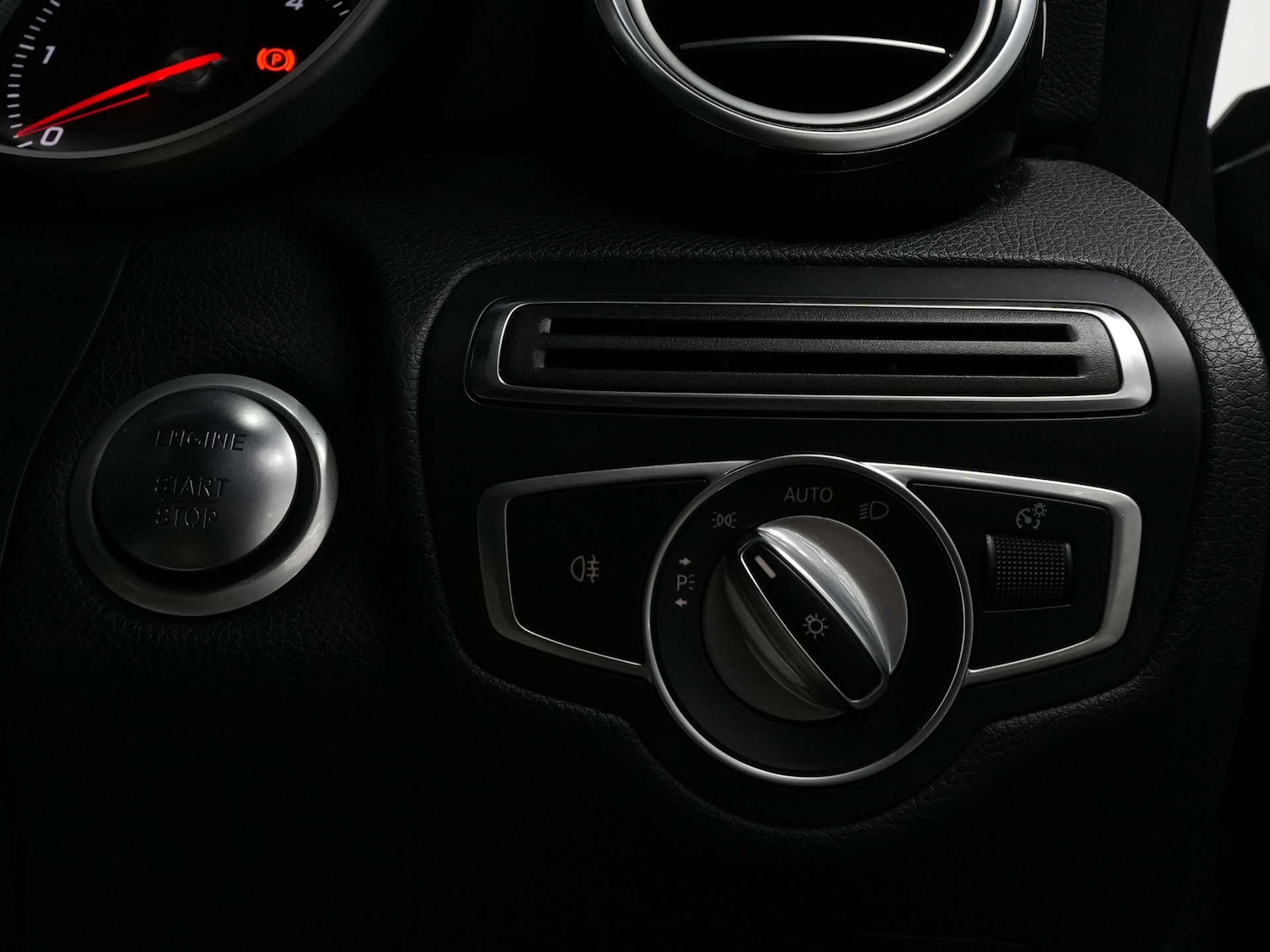 Used Mercedes-Benz C Class 2017 for sale - 77357554: Photo 73