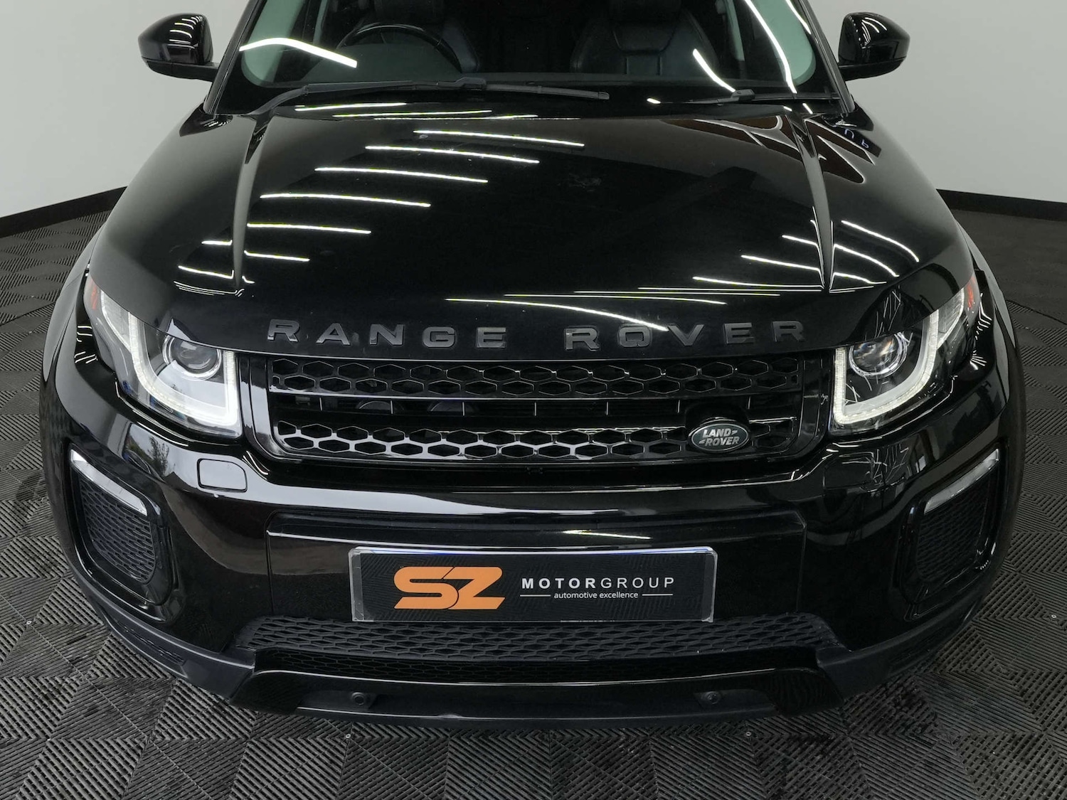 Used Land Rover Range Rover Evoque 2017 for sale - 76830018: Photo 16
