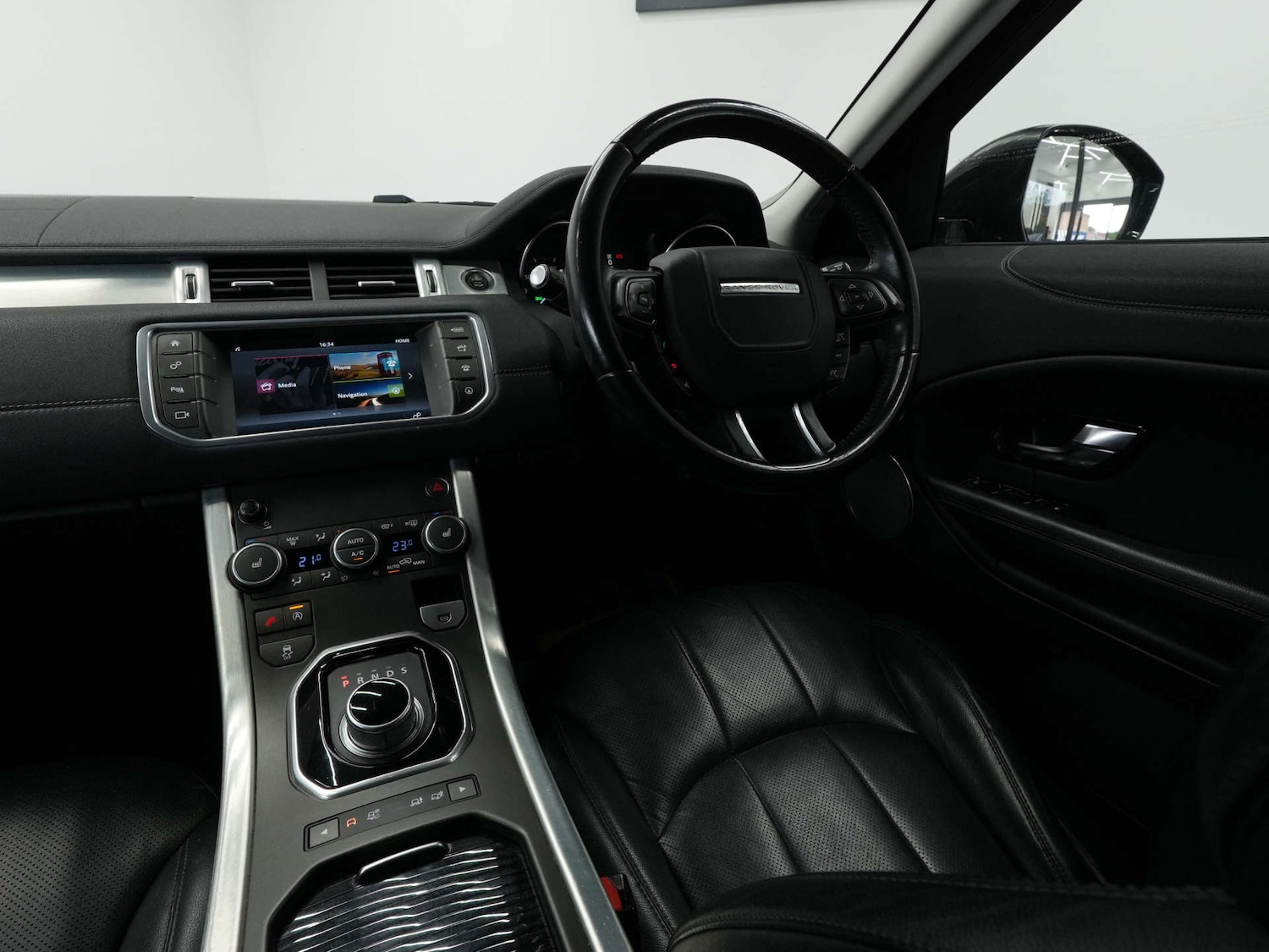 Used Land Rover Range Rover Evoque 2017 for sale - 76830018: Photo 22