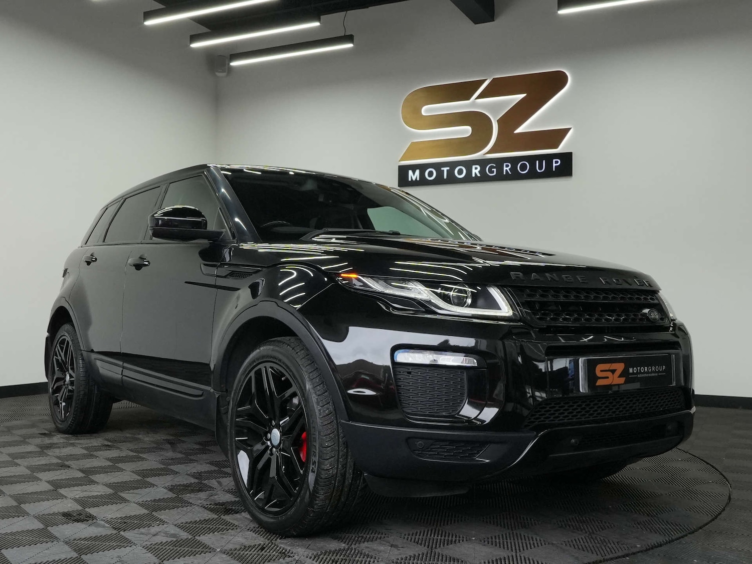 Used Land Rover Range Rover Evoque 2017 for sale - 76830018: Photo 32