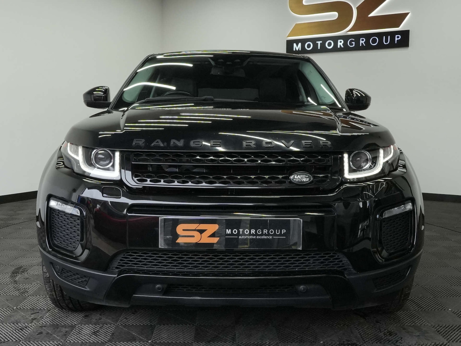 Used Land Rover Range Rover Evoque 2017 for sale - 76830018: Photo 40