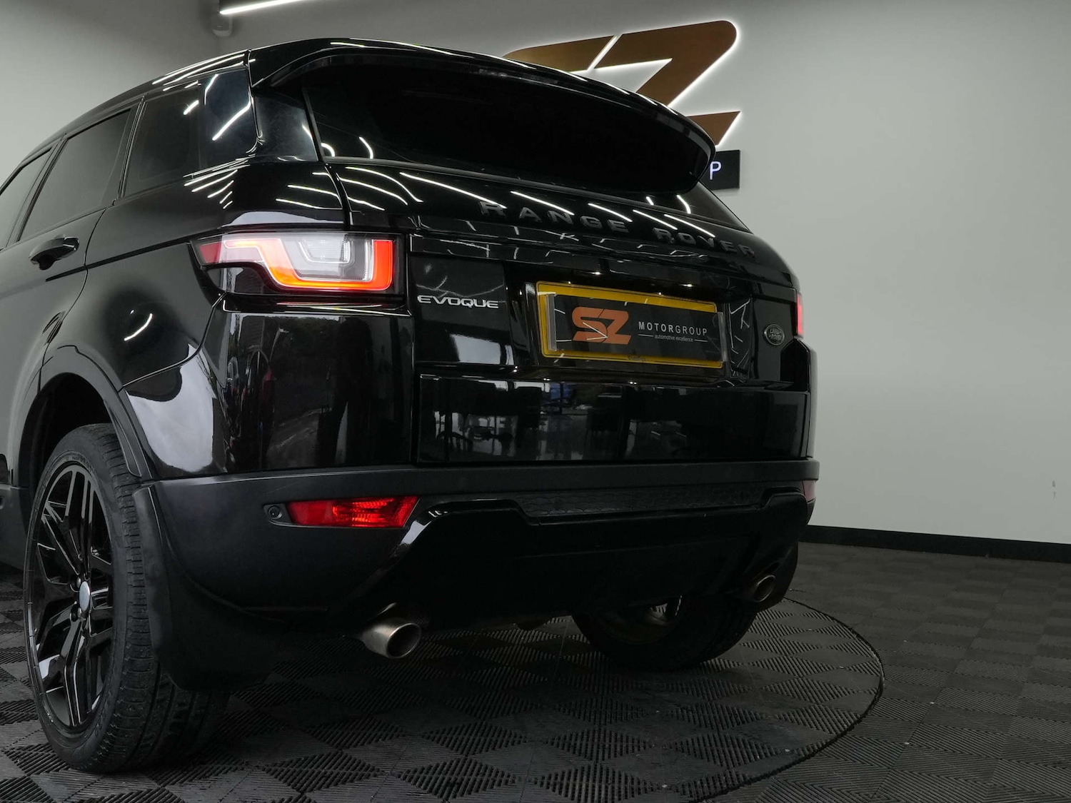 Used Land Rover Range Rover Evoque 2017 for sale - 76830018: Photo 42