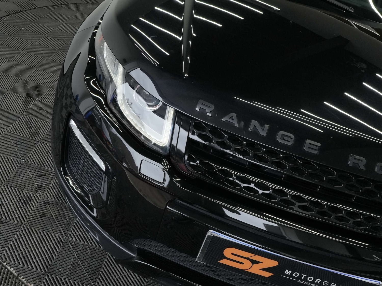 Used Land Rover Range Rover Evoque 2017 for sale - 76830018: Photo 51