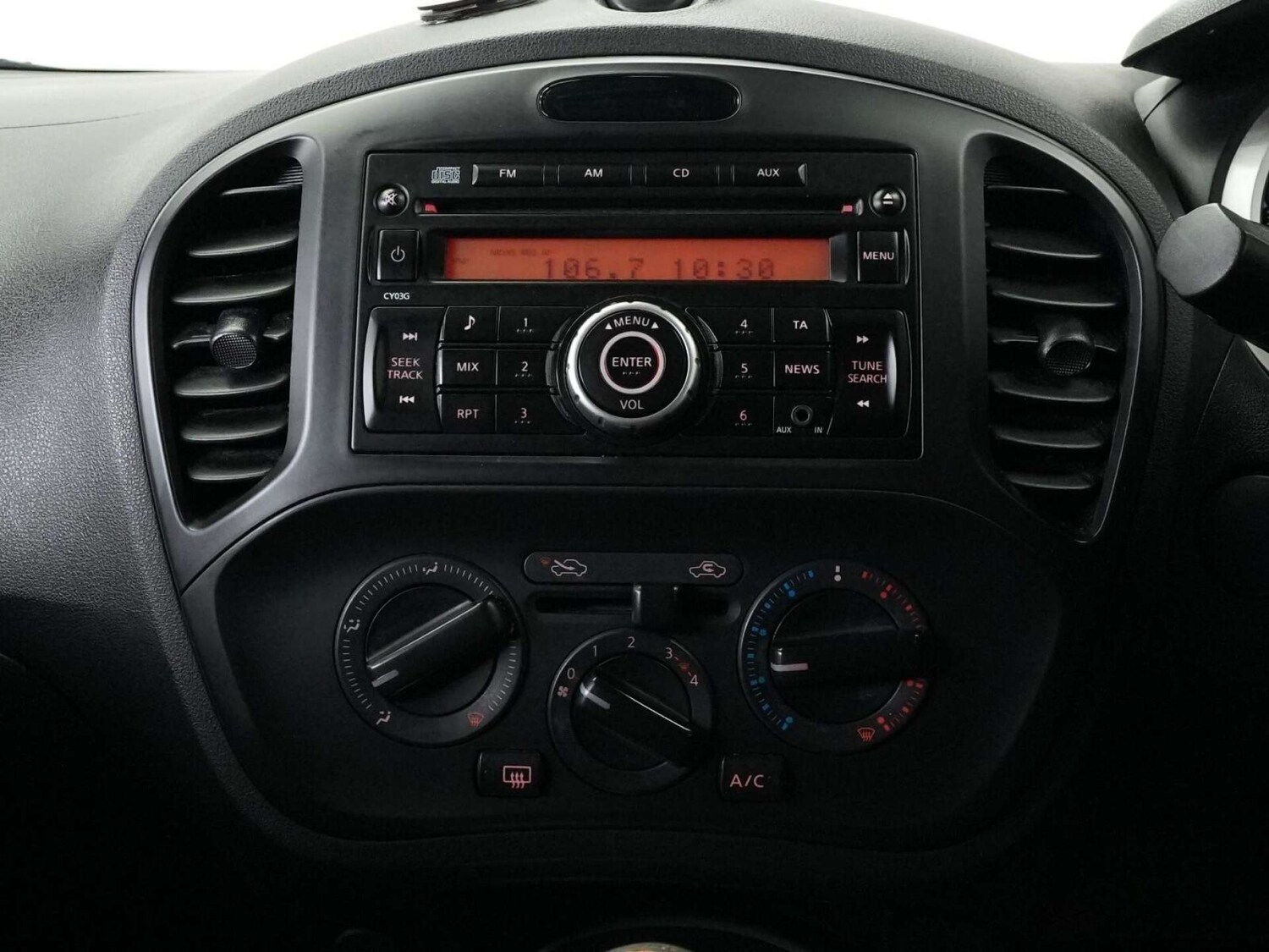 Used Nissan Juke 2013 for sale - 76278458: Photo 64