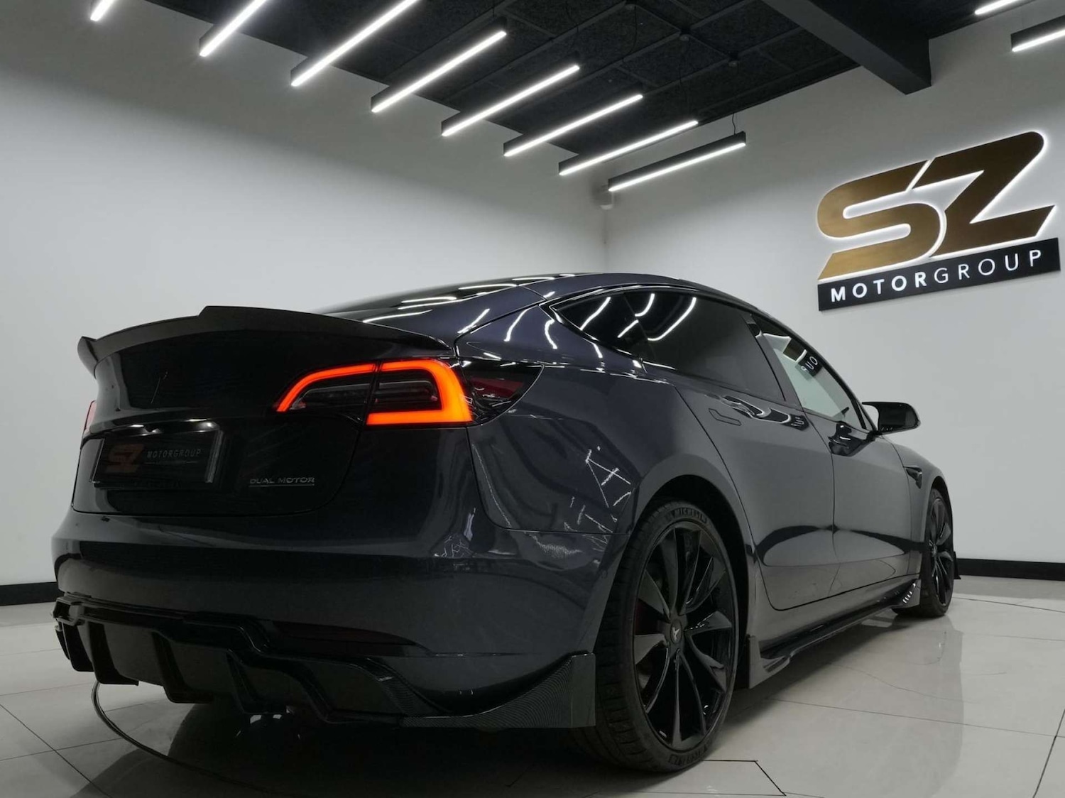 Used Tesla Model 3 2021 for sale - 76334976: Photo 4