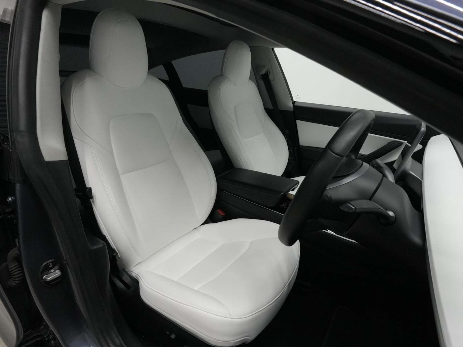 Used Tesla Model 3 2021 for sale - 76334976: Photo 44
