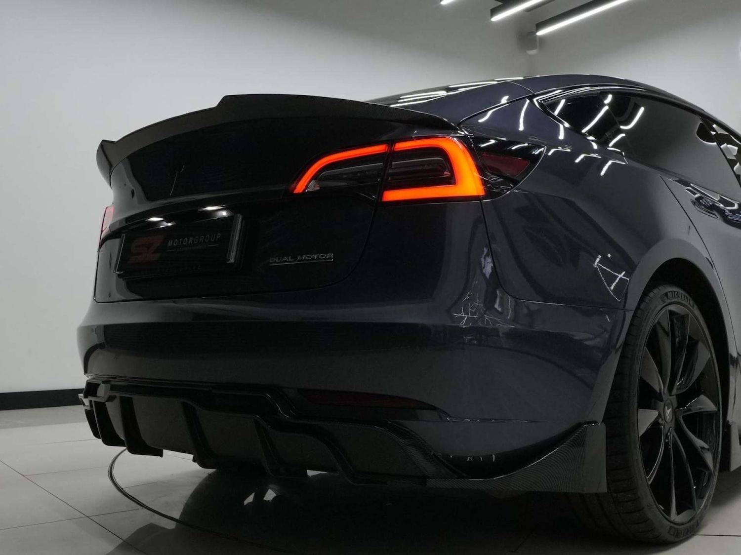 Used Tesla Model 3 2021 for sale - 76334976: Photo 9