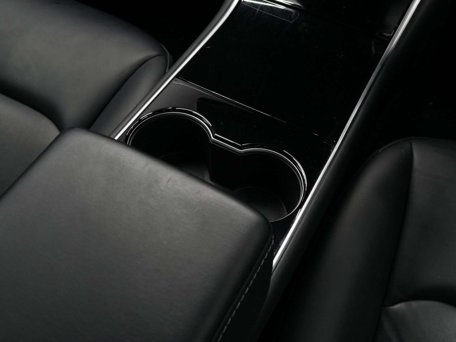 Used Tesla Model 3 2019 for sale - 76604227: Photo 67