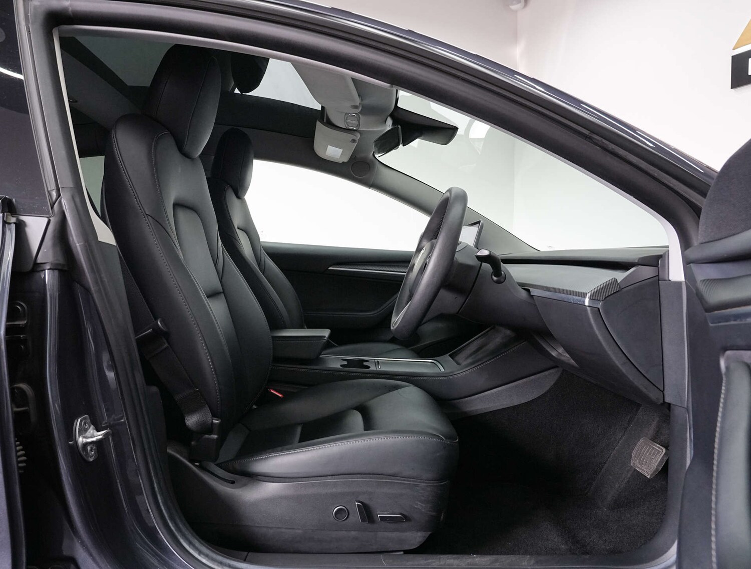 Used Tesla Model 3 2021 for sale - 78094509: Photo 70