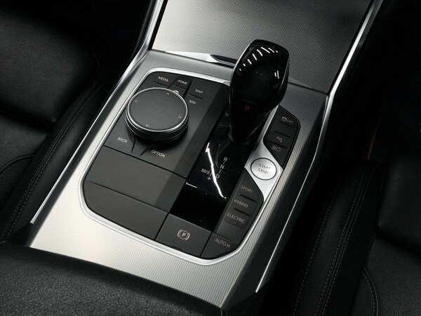Used BMW 3 Series 2021 for sale - 76278418: Photo 45