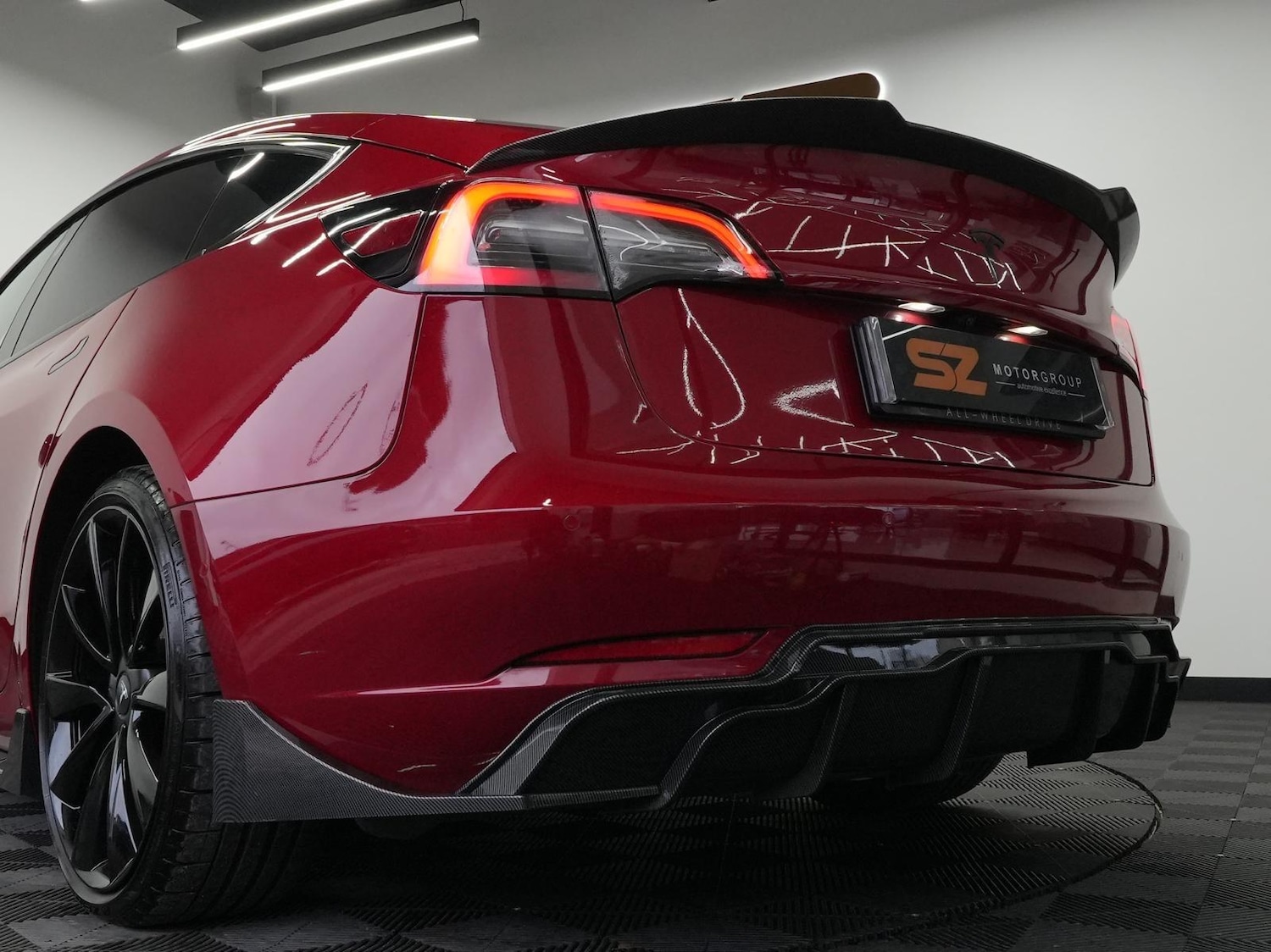 Used Tesla Model 3 2021 for sale - 76043070: Photo 10