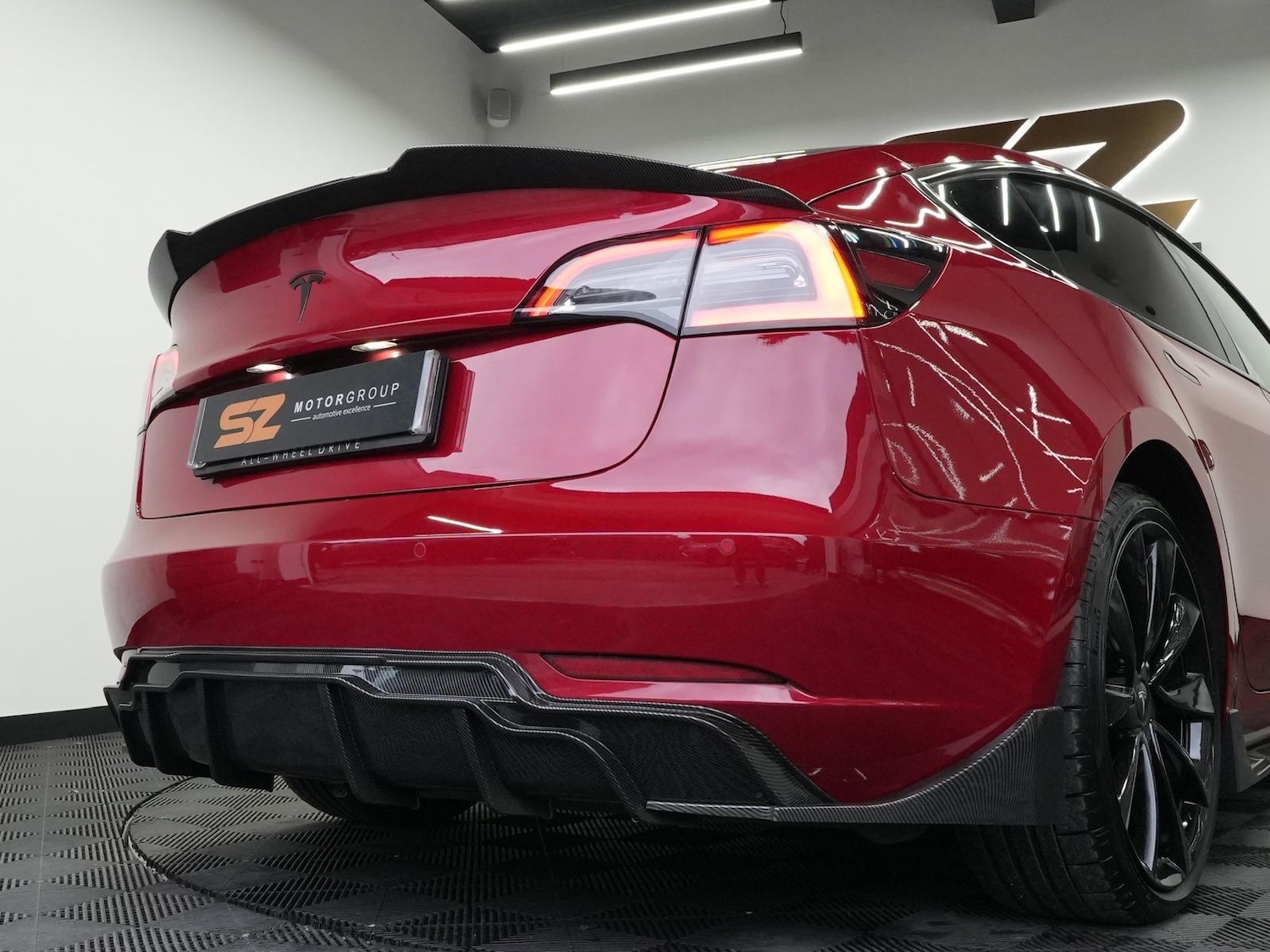Used Tesla Model 3 2021 for sale - 76043070: Photo 12