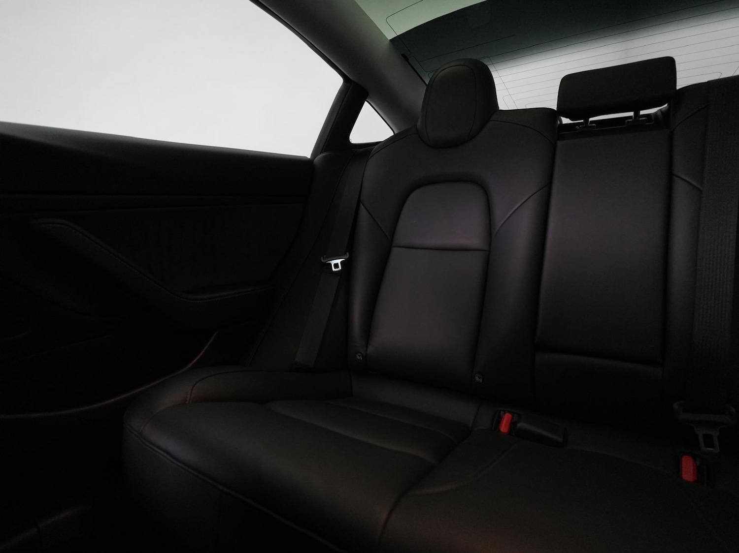 Used Tesla Model 3 2021 for sale - 76043070: Photo 21