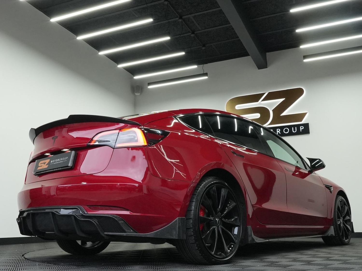 Used Tesla Model 3 2021 for sale - 76043070: Photo 4