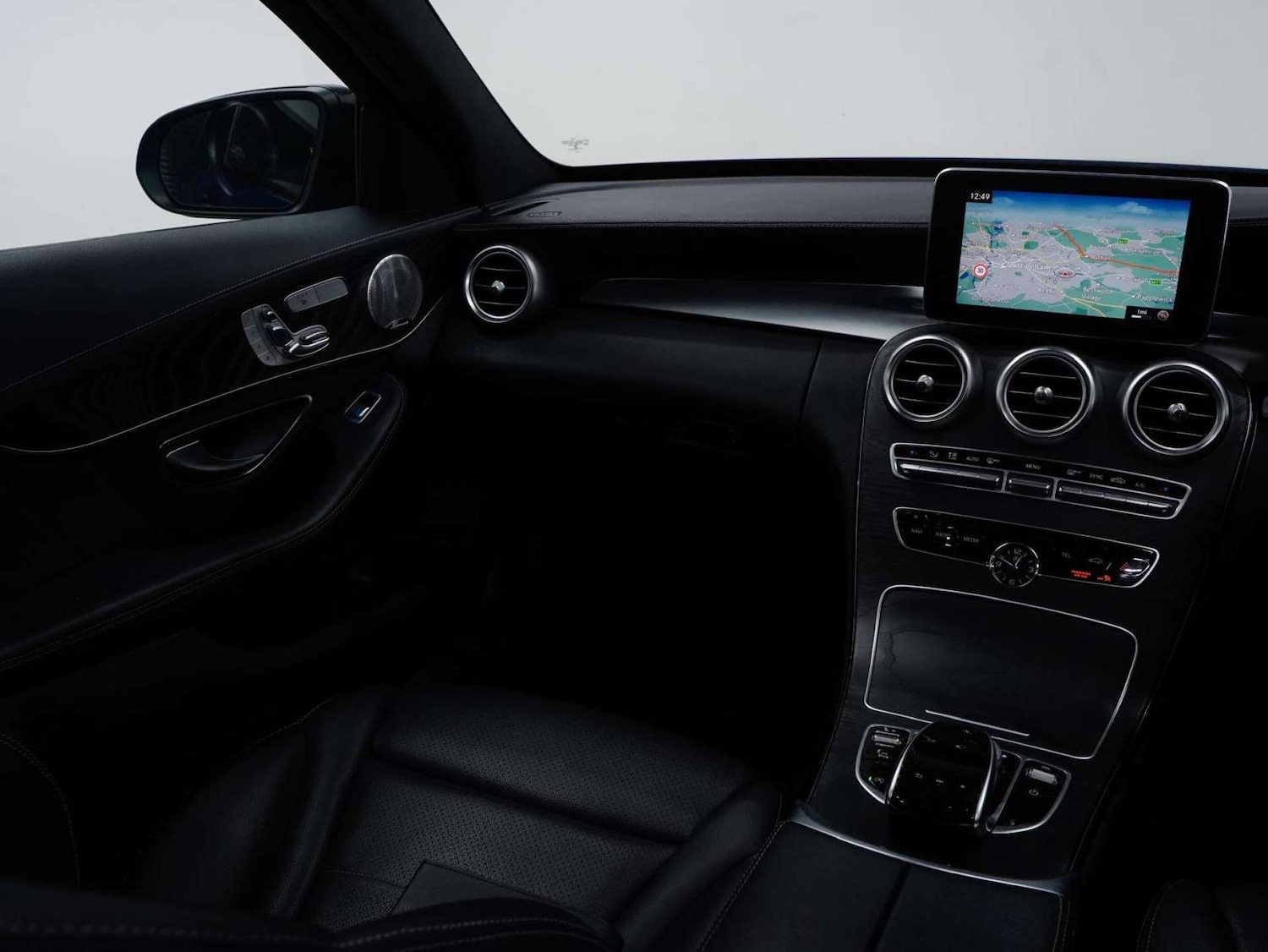 Used Mercedes-Benz C Class 2017 for sale - 77332606: Photo 32