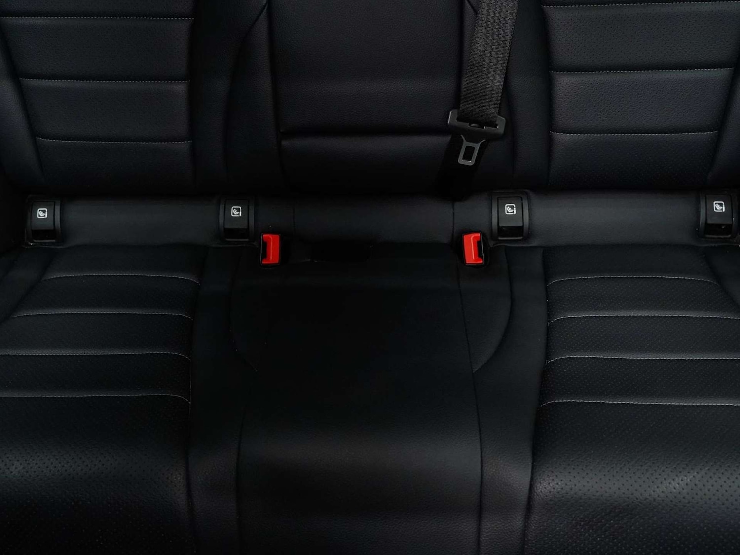 Used Mercedes-Benz C Class 2017 for sale - 77332606: Photo 38