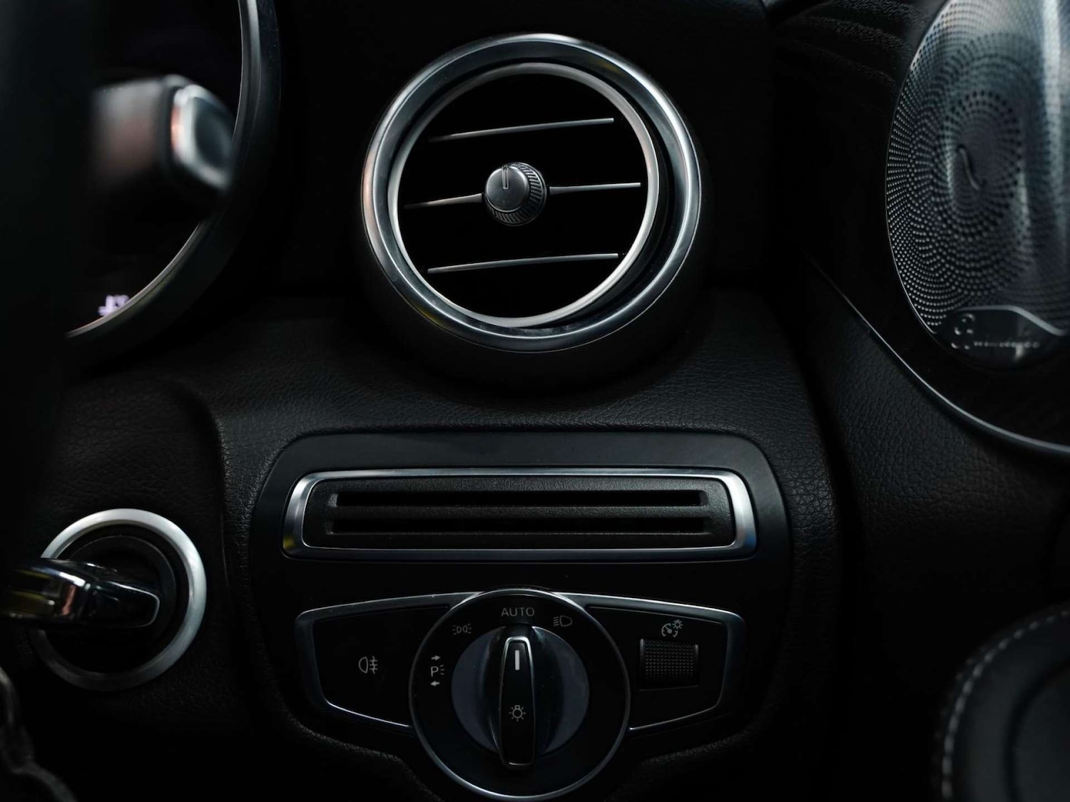 Used Mercedes-Benz C Class 2017 for sale - 77332606: Photo 41