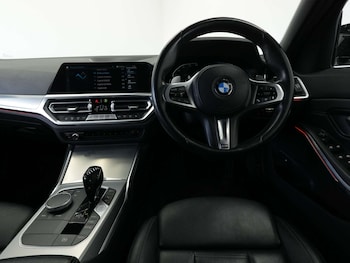 Used BMW 3 Series 2021 for sale - 77523387: Photo
