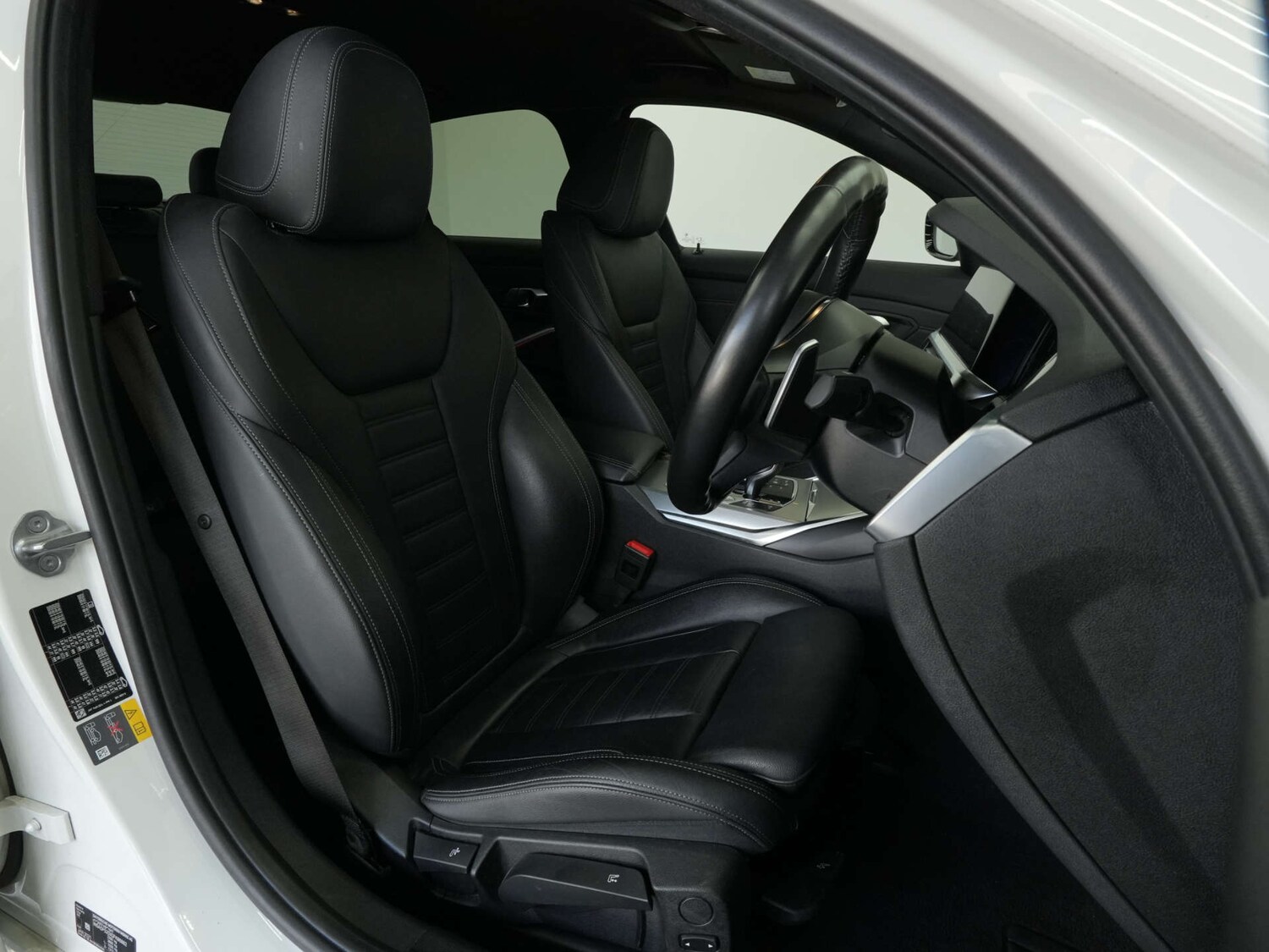 Used BMW 3 Series 2021 for sale - 77523387: Photo 9