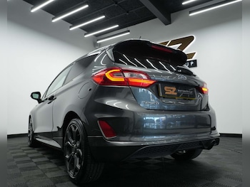 Used Ford Fiesta 2018 for sale - 79504387: Photo