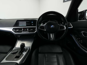 Used BMW 3 Series 2020 for sale - 78620108: Photo