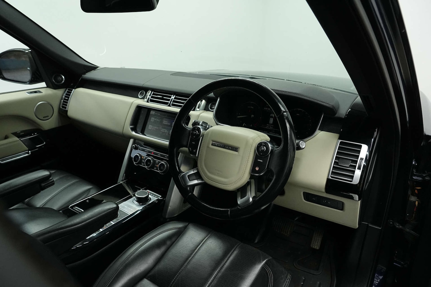 Used Land Rover Range Rover 2016 for sale - 77249315: Photo 3