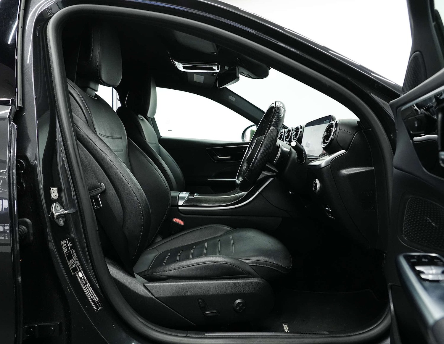 Used Mercedes-Benz C Class 2022 for sale - 77591983: Photo 64