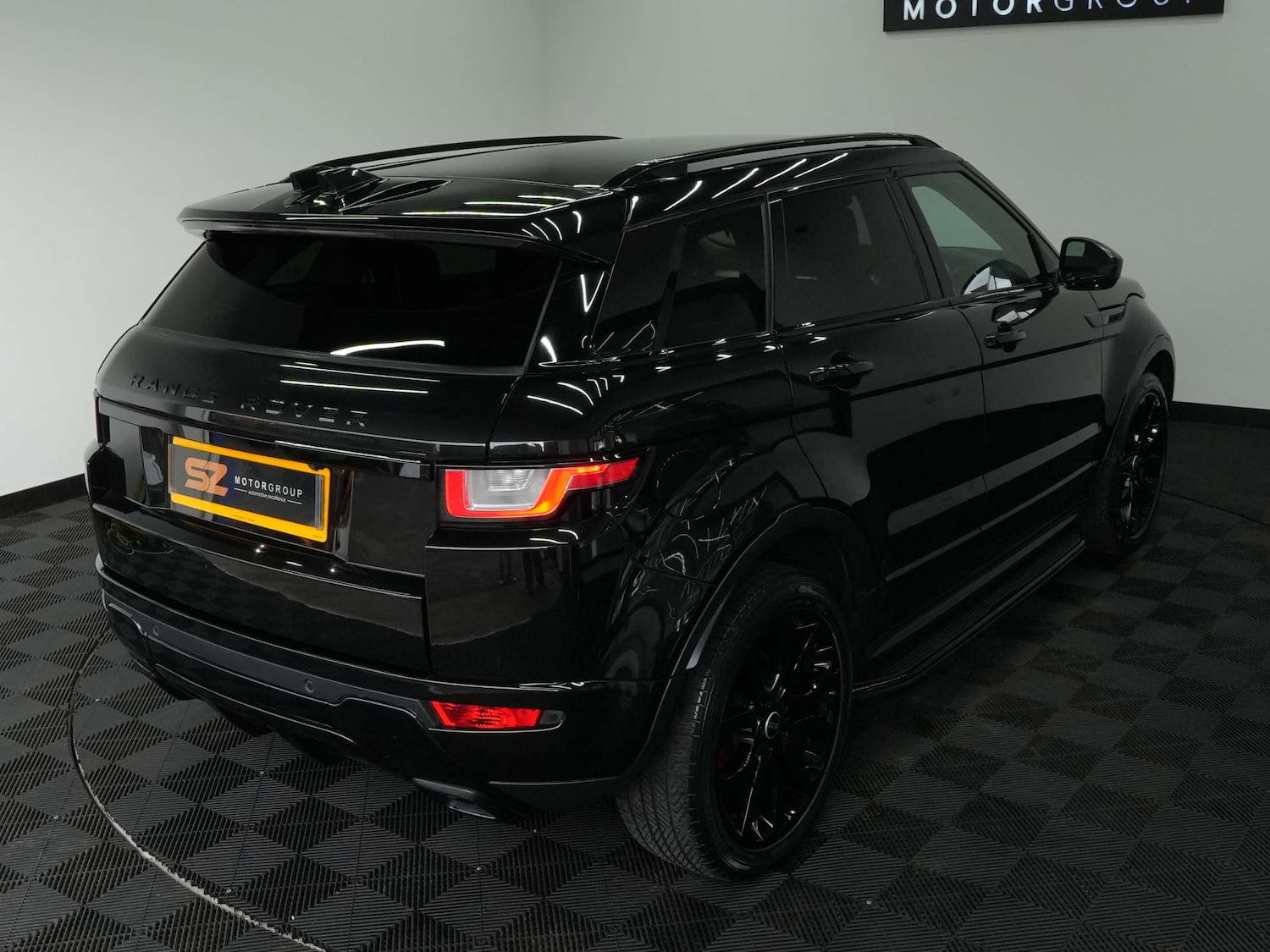 Used Land Rover Range Rover Evoque 2015 for sale - 76554469: Photo 10