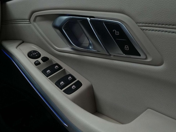 Used BMW 3 Series 2019 for sale - 76278404: Photo 38