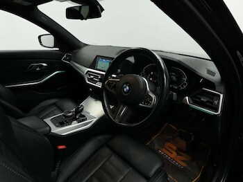 Used BMW 3 Series 2021 for sale - 78257253: Photo