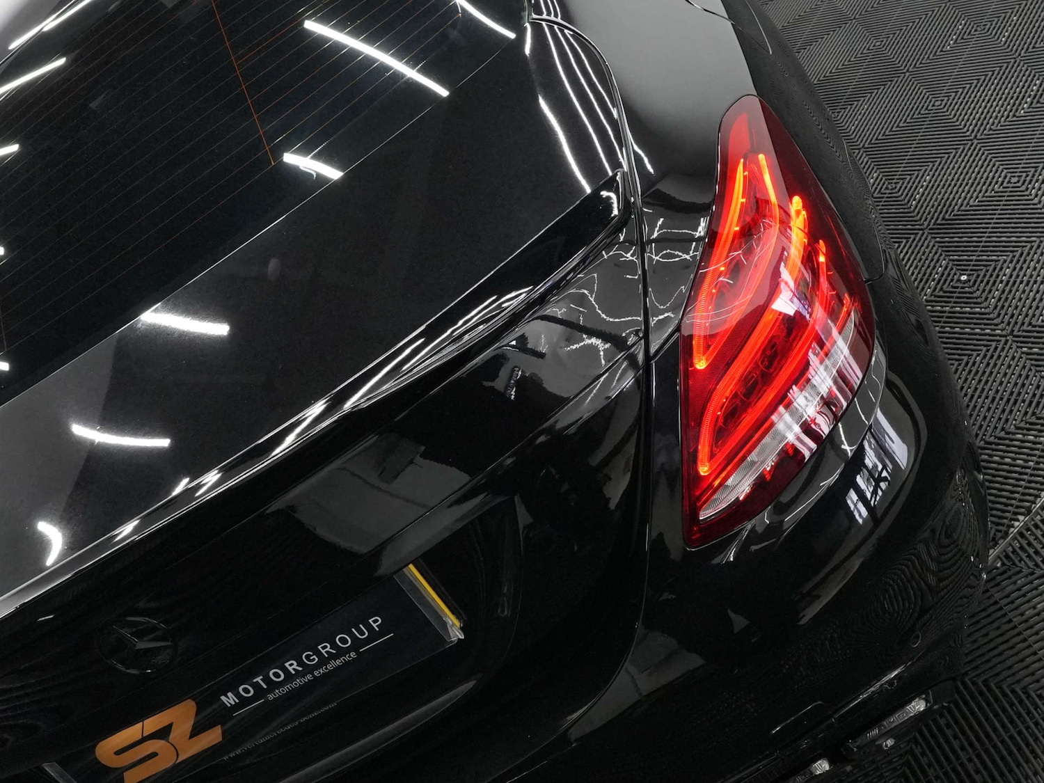 Used Mercedes-Benz C Class 2018 for sale - 76894458: Photo 39