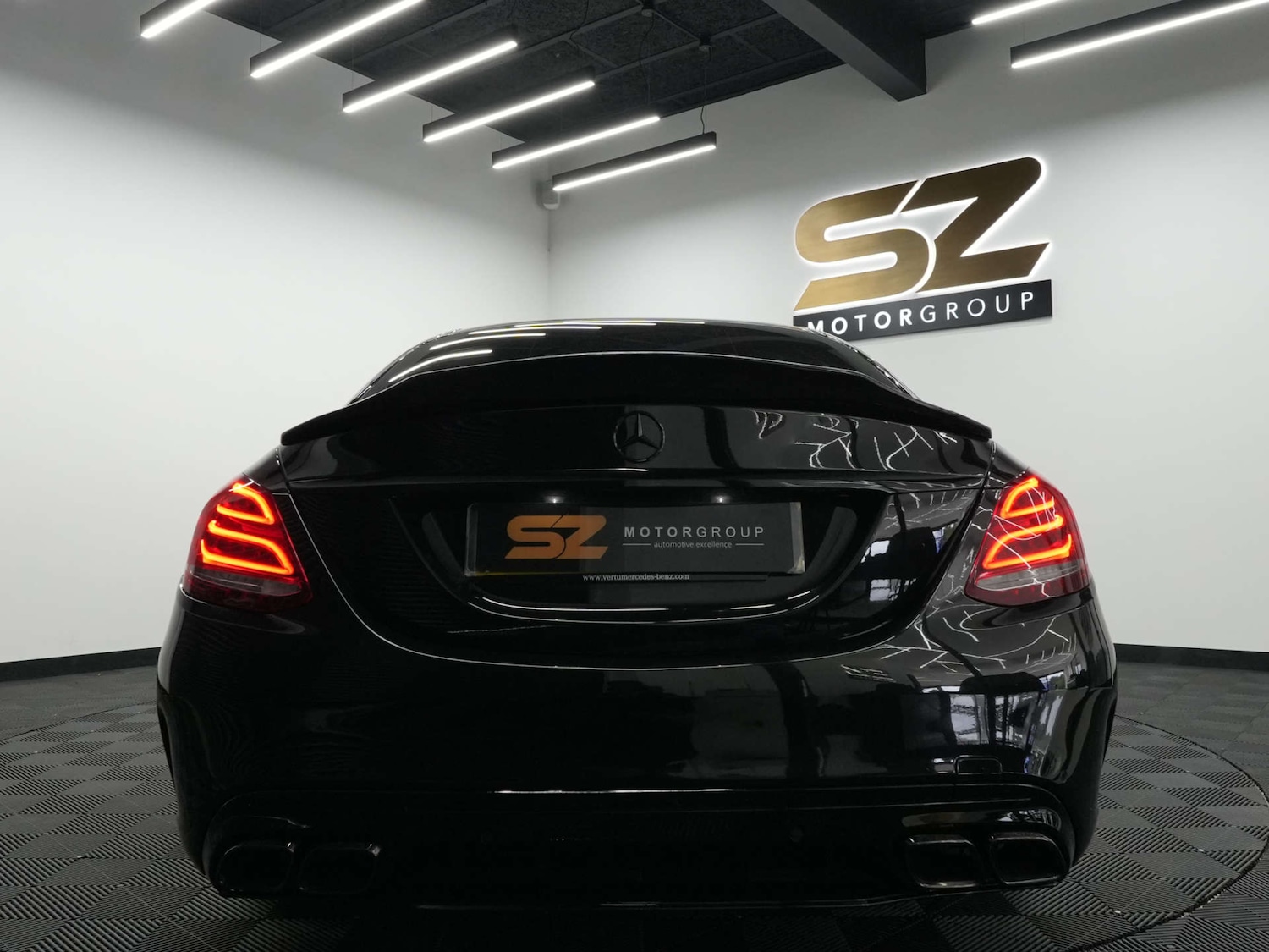 Used Mercedes-Benz C Class 2018 for sale - 76894458: Photo 5