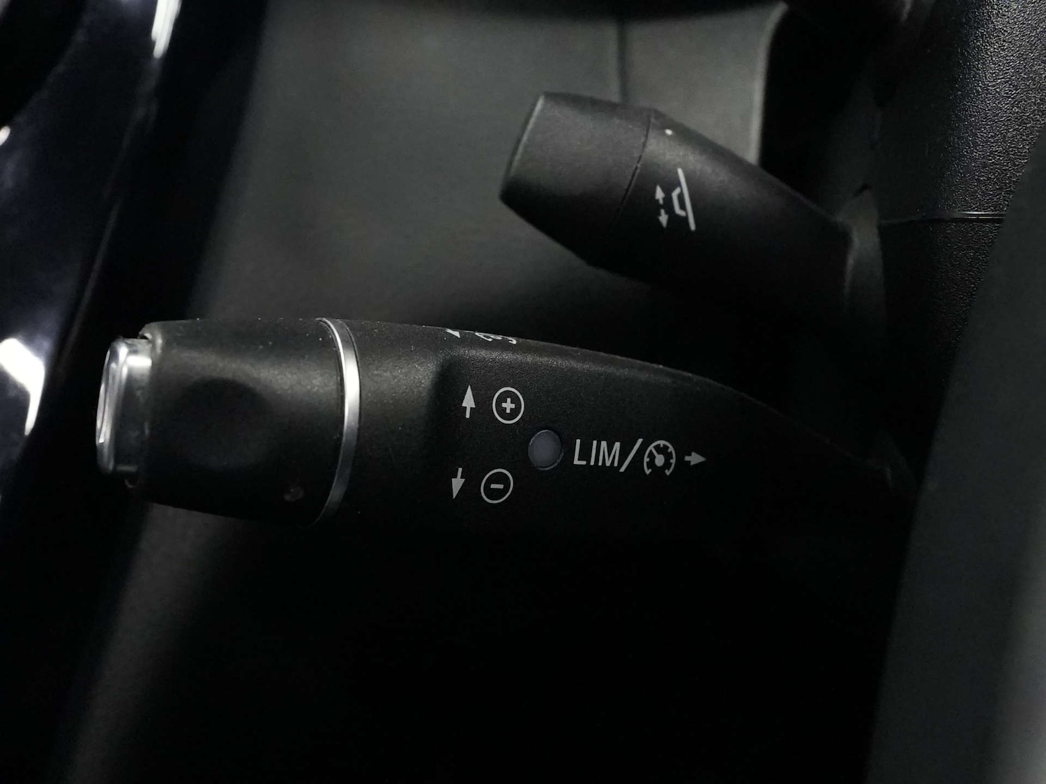 Used Mercedes-Benz C Class 2018 for sale - 76894458: Photo 70