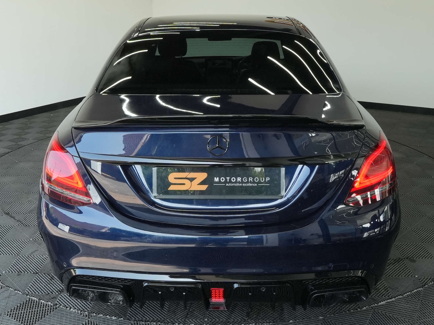 Used Mercedes-Benz C Class 2018 for sale - 76462032: Photo 10