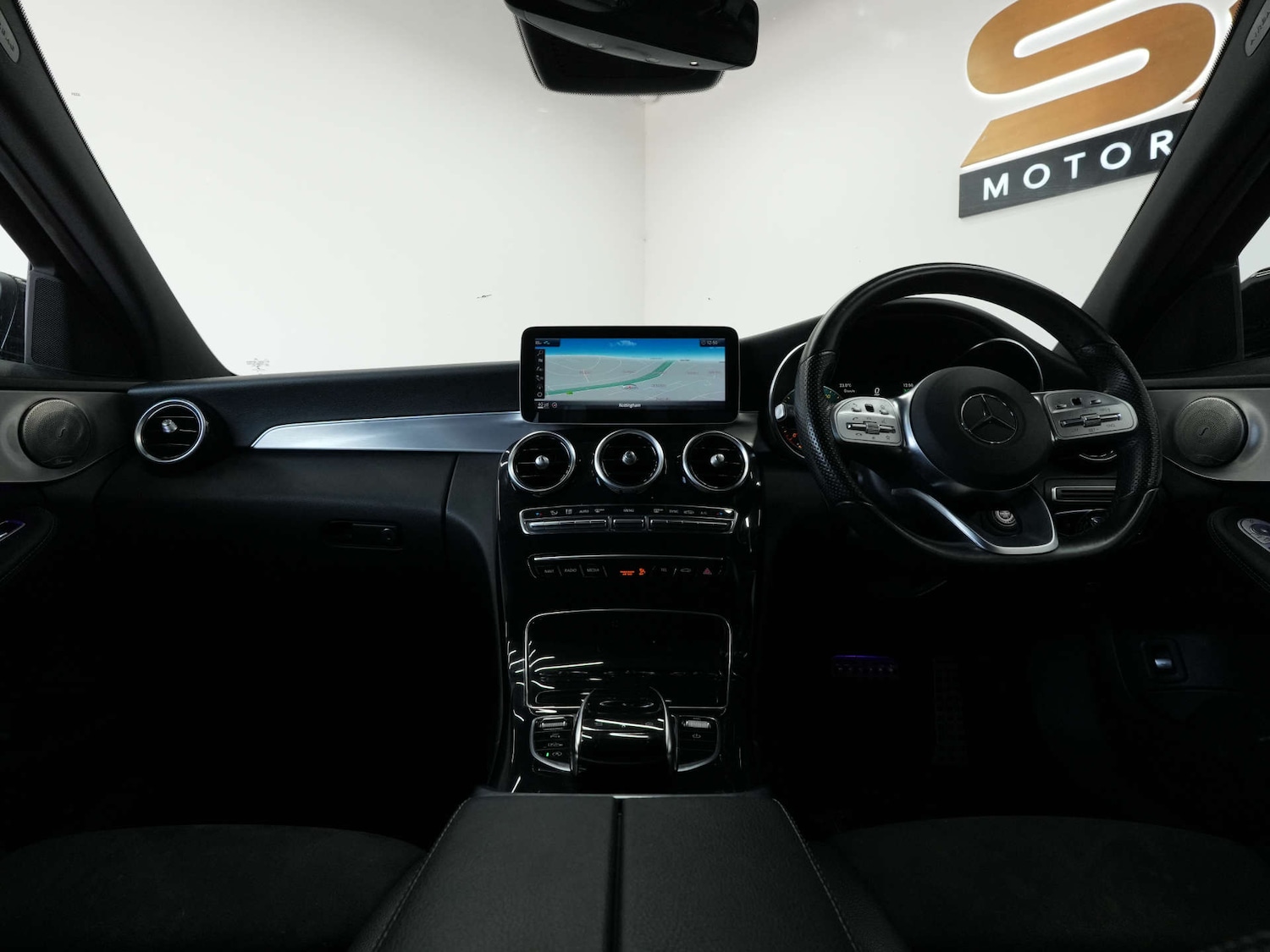 Used Mercedes-Benz C Class 2018 for sale - 76462032: Photo 21