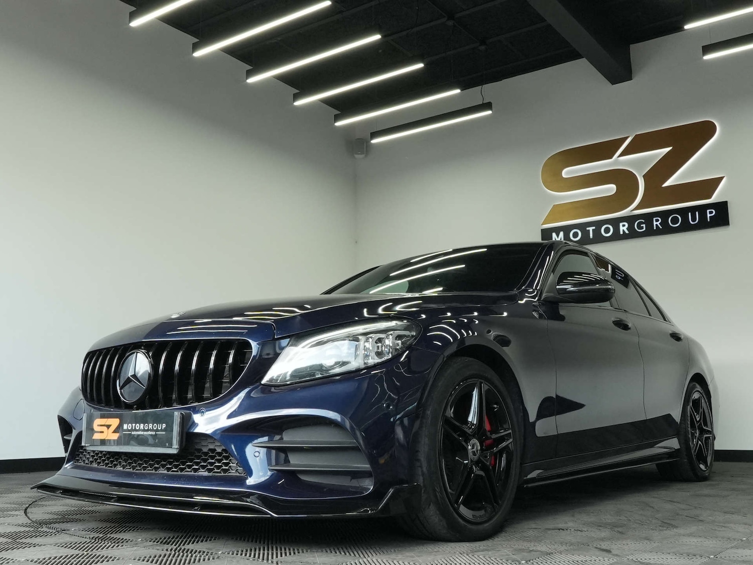 Used Mercedes-Benz C Class 2018 for sale - 76462032: Photo 4