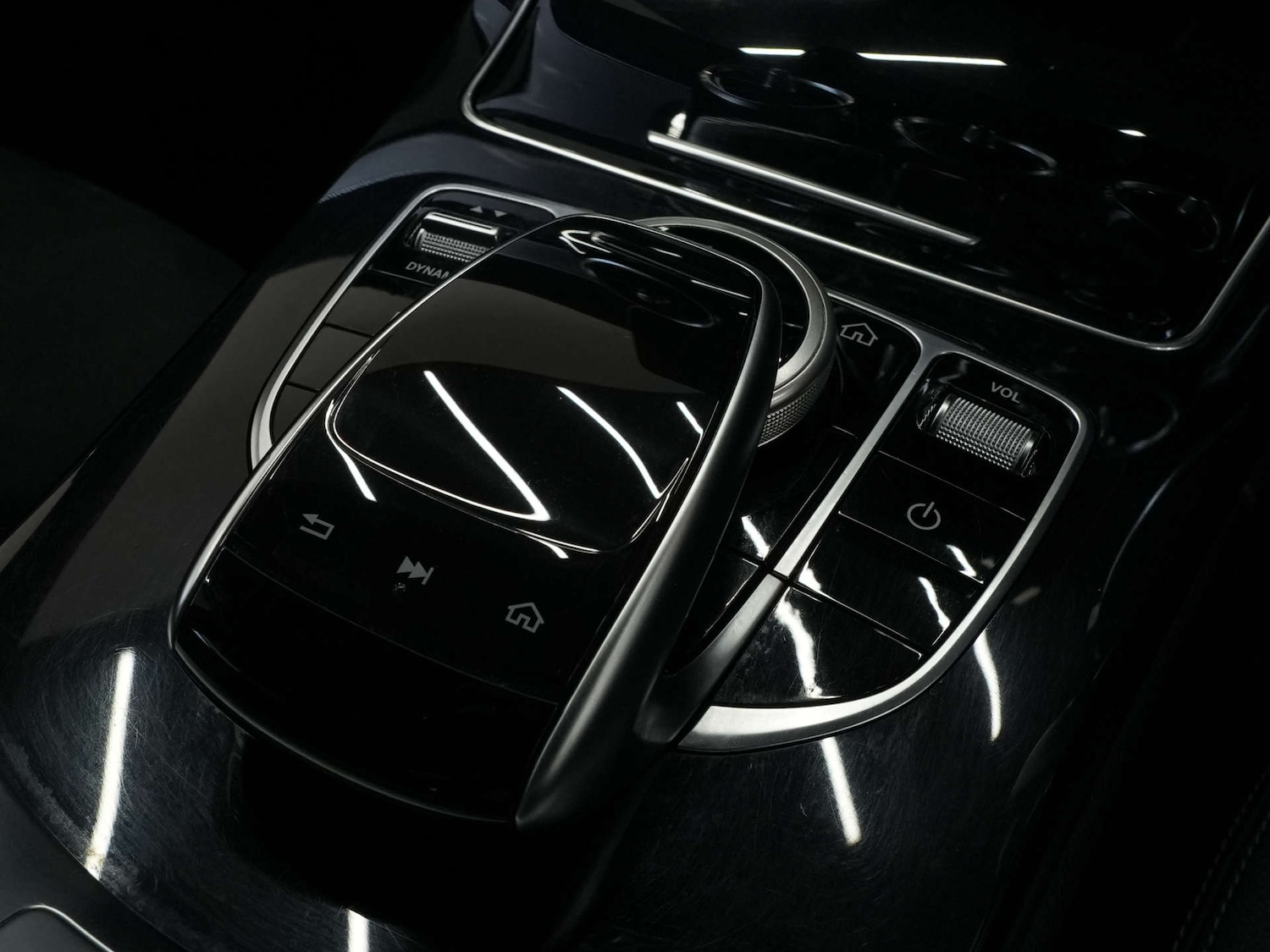 Used Mercedes-Benz C Class 2018 for sale - 76462032: Photo 61