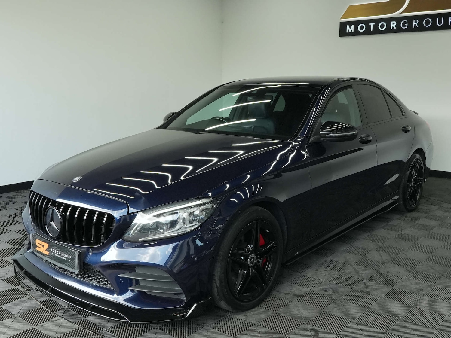 Used Mercedes-Benz C Class 2018 for sale - 76462032: Photo 8